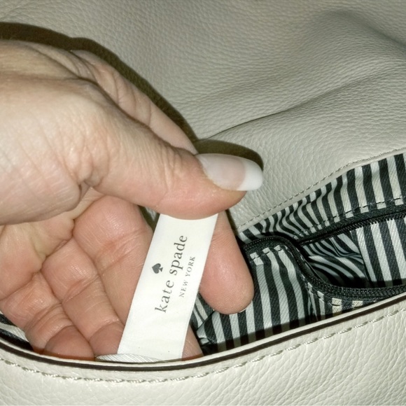 Kate Spade Cream Leather Crossbody - Picture 9 of 10